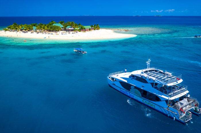Day Cruise and Sailing